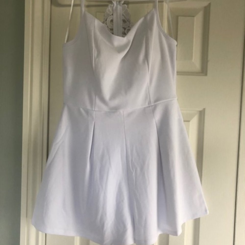 Francescas Elsie Halter White Romper. Size M. Bachelorette Party. Bride. - Picture 3 of 5